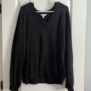 Time and Tru Black V-Neck Sweater with Ribbed Details